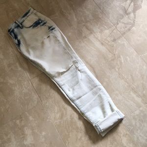 Ripped white jeans
